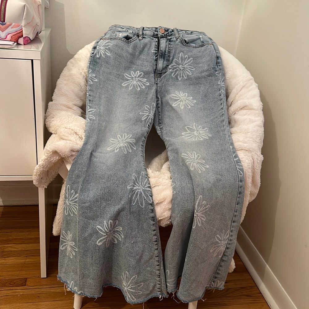 Bellbottom jeans